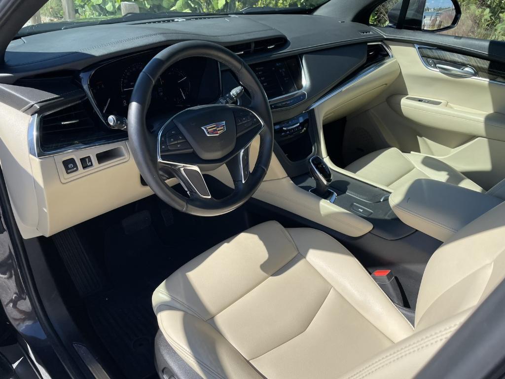 used 2019 Cadillac XT5 car, priced at $16,288