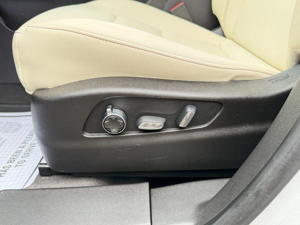 used 2019 Cadillac XT4 car, priced at $18,995