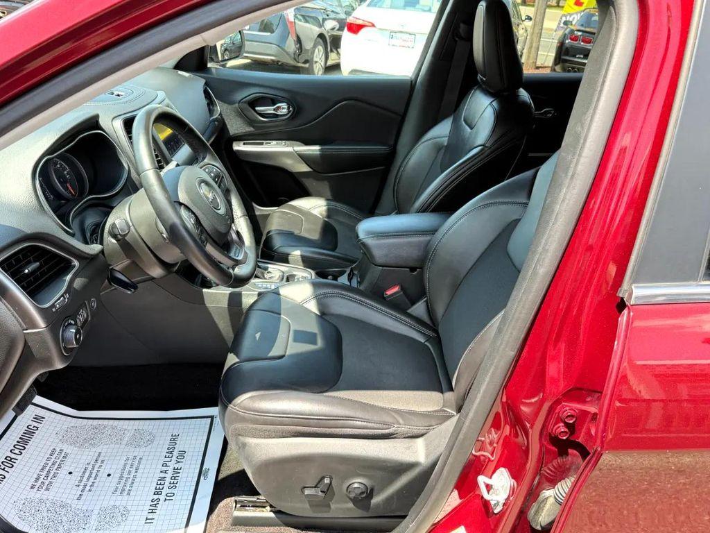 used 2019 Jeep Cherokee car, priced at $12,995