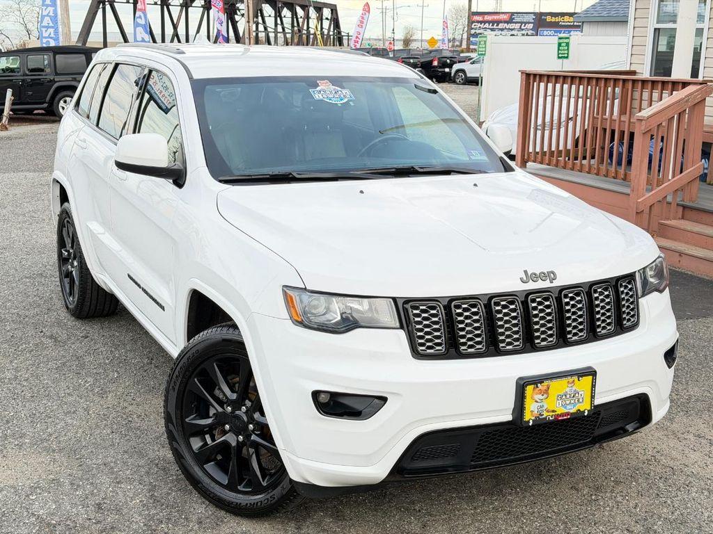 used 2017 Jeep Grand Cherokee car, priced at $14,295