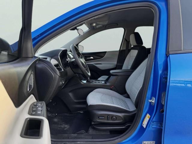 used 2024 Chevrolet Equinox car, priced at $15,899
