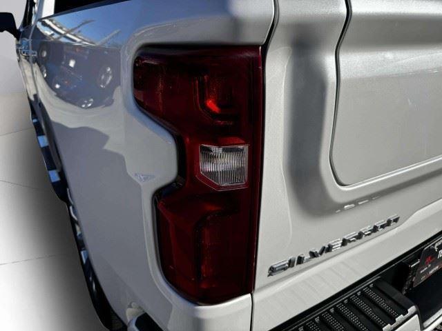 used 2021 Chevrolet Silverado 1500 car, priced at $32,724