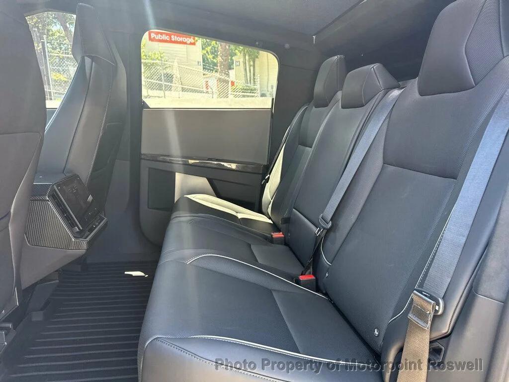 used 2024 Tesla Cybertruck car