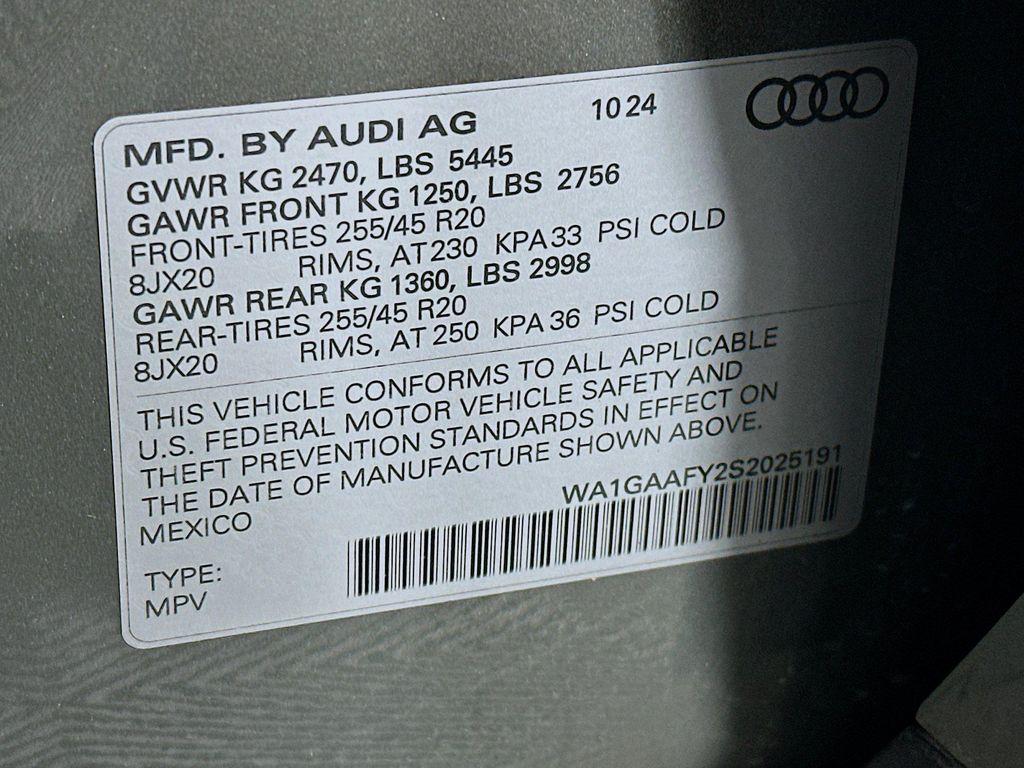 used 2025 Audi Q5 car, priced at $33,396