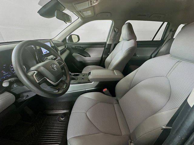 used 2023 Toyota Highlander car, priced at $29,987