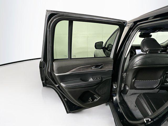 used 2023 Jeep Grand Cherokee car, priced at $28,596