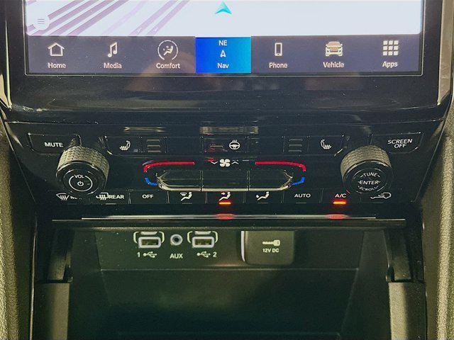 used 2023 Jeep Grand Cherokee car, priced at $28,596