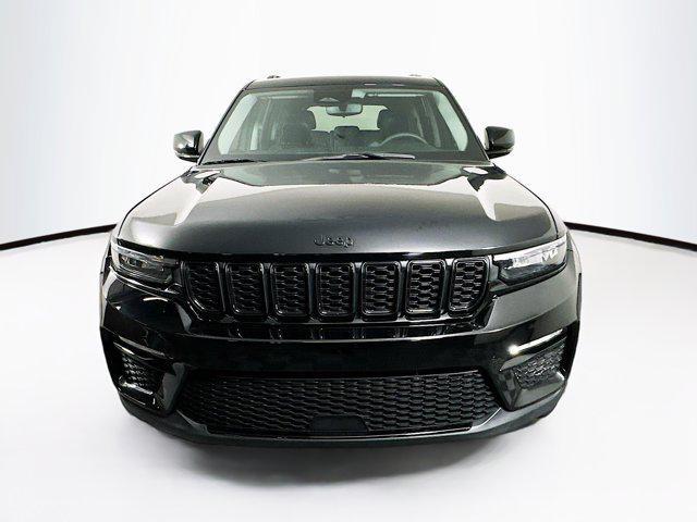 used 2023 Jeep Grand Cherokee car, priced at $28,596