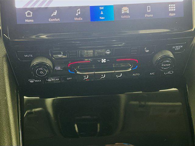 used 2023 Jeep Grand Cherokee car, priced at $27,397