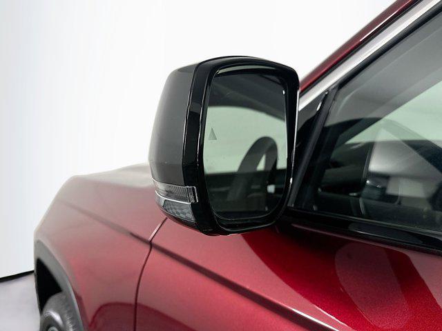 used 2023 Jeep Grand Cherokee car, priced at $27,397