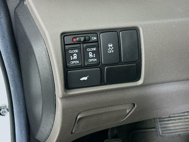 used 2012 Honda Odyssey car, priced at $6,897