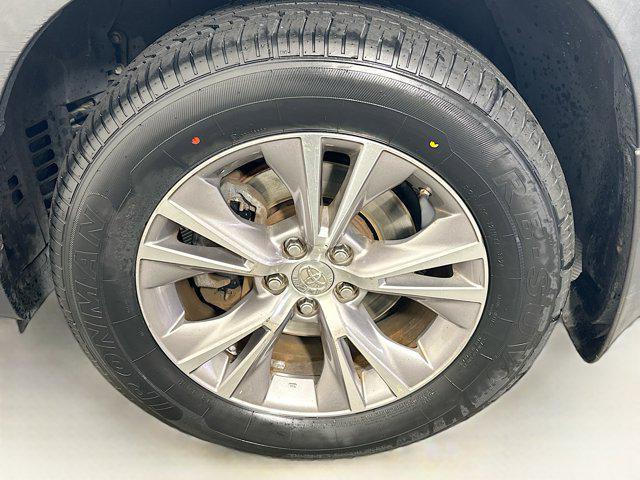 used 2015 Toyota Highlander car, priced at $15,497