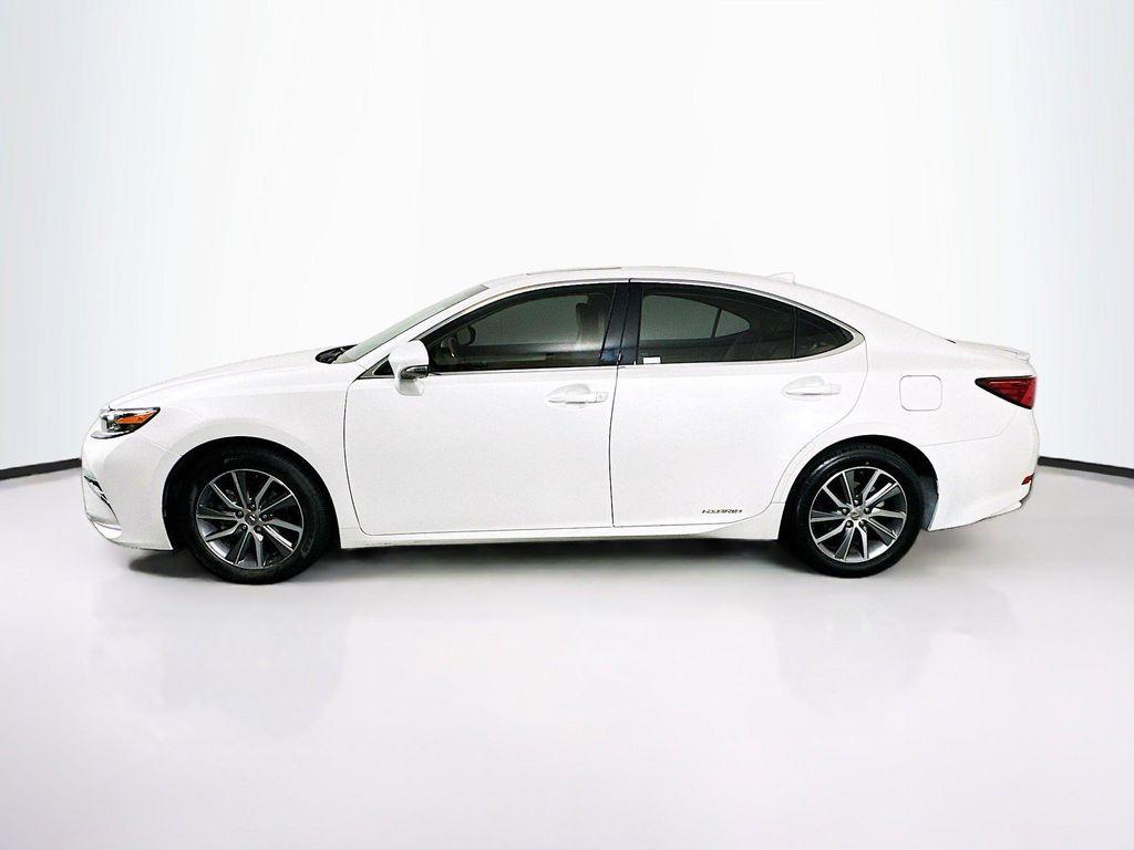 used 2017 Lexus ES 300h car, priced at $19,996