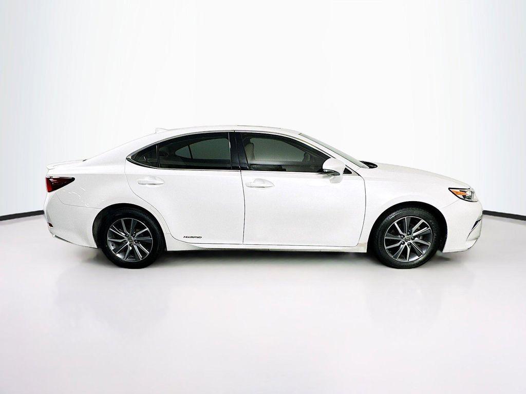 used 2017 Lexus ES 300h car, priced at $19,996