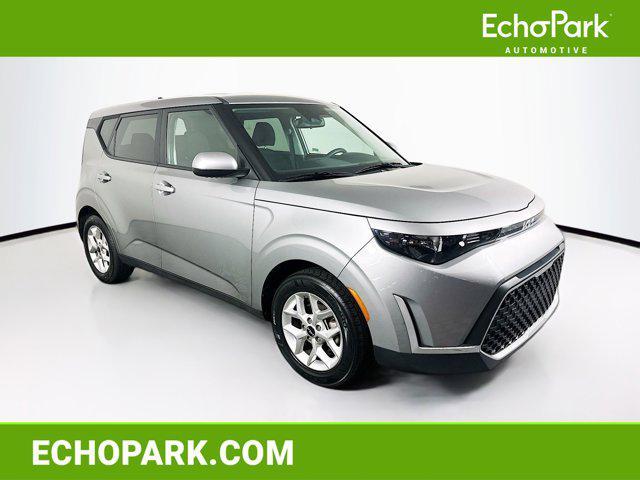 used 2024 Kia Soul car, priced at $15,487