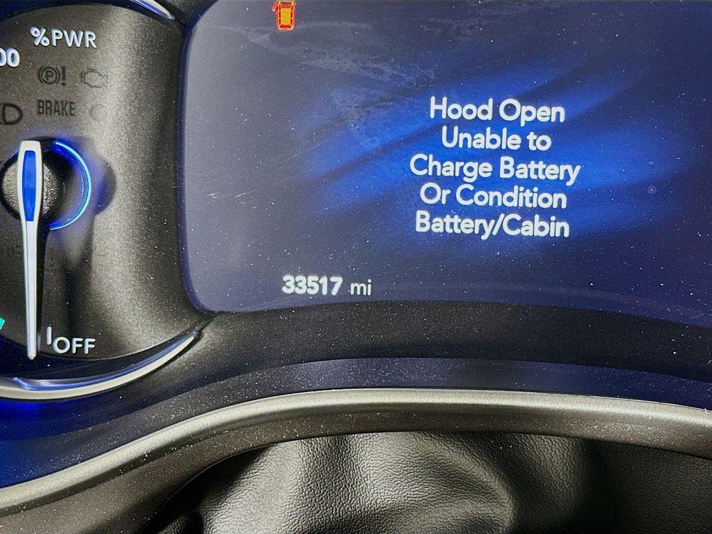 used 2023 Chrysler Pacifica Hybrid car, priced at $26,487