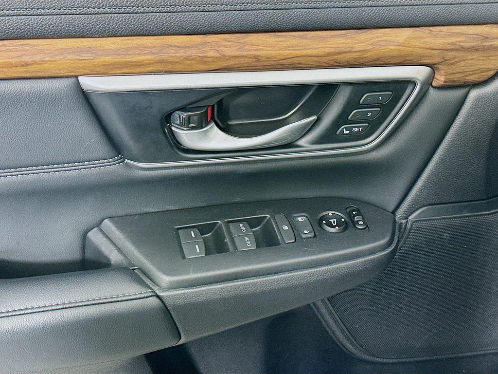used 2020 Honda CR-V car, priced at $23,396