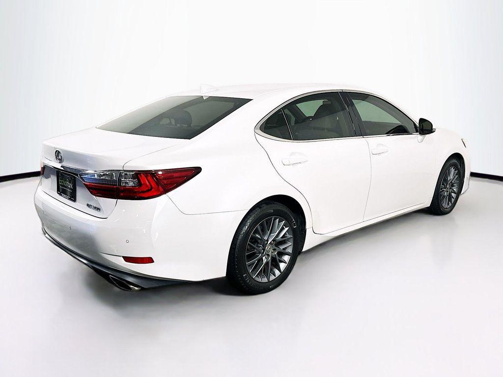 used 2018 Lexus ES 350 car, priced at $24,386