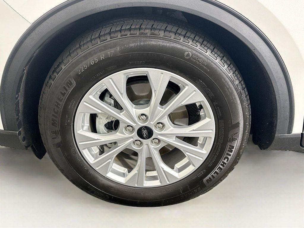 used 2023 Ford Escape car, priced at $20,996