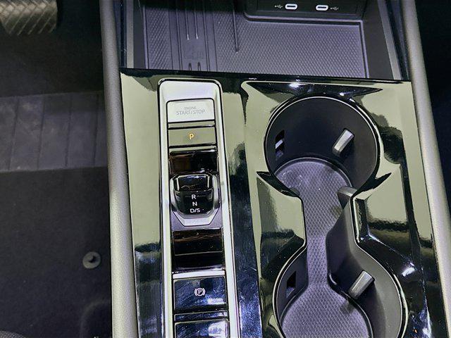 used 2025 Volkswagen Atlas car, priced at $30,297