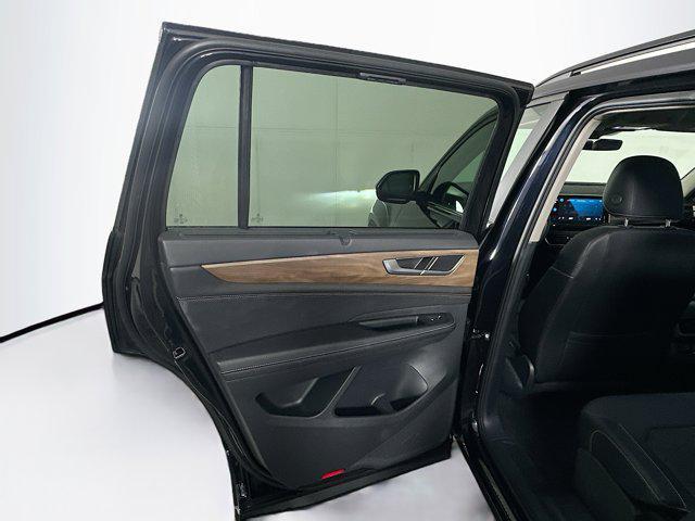 used 2025 Volkswagen Atlas car, priced at $30,297