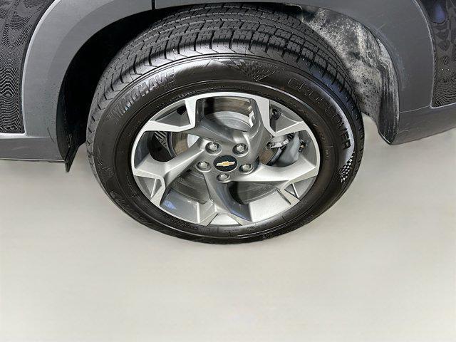used 2025 Chevrolet Trax car, priced at $19,597