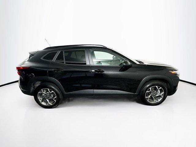 used 2025 Chevrolet Trax car, priced at $19,597