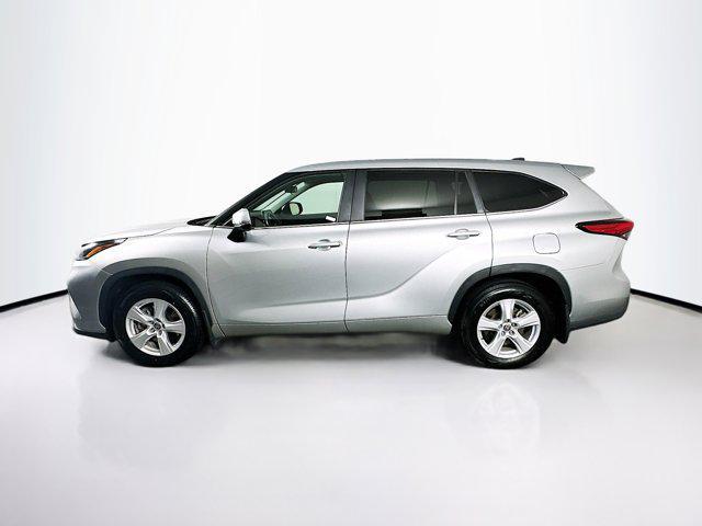 used 2023 Toyota Highlander car, priced at $28,197