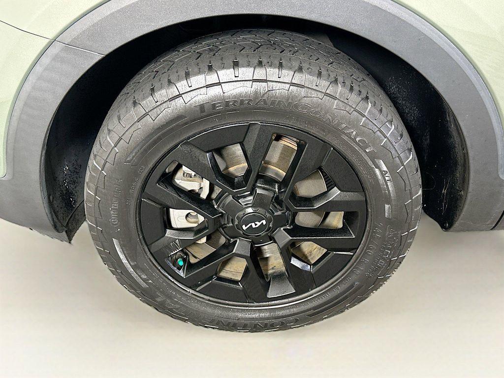 used 2023 Kia Telluride car, priced at $31,996