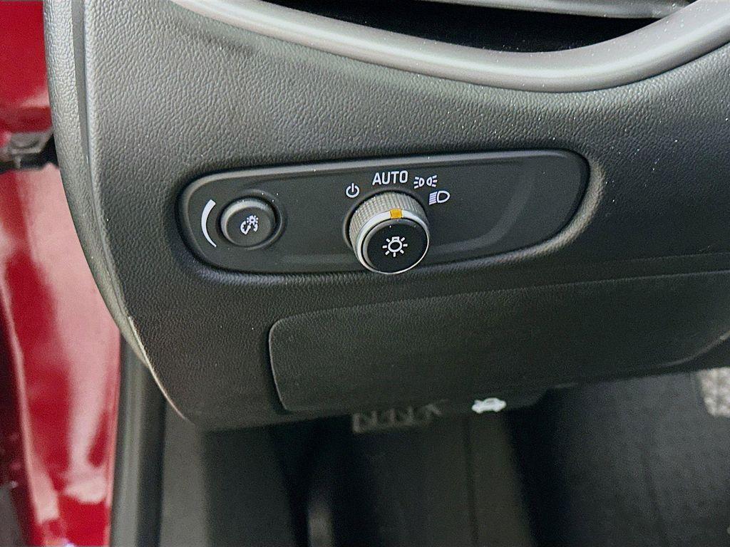 used 2021 Chevrolet Malibu car, priced at $13,996