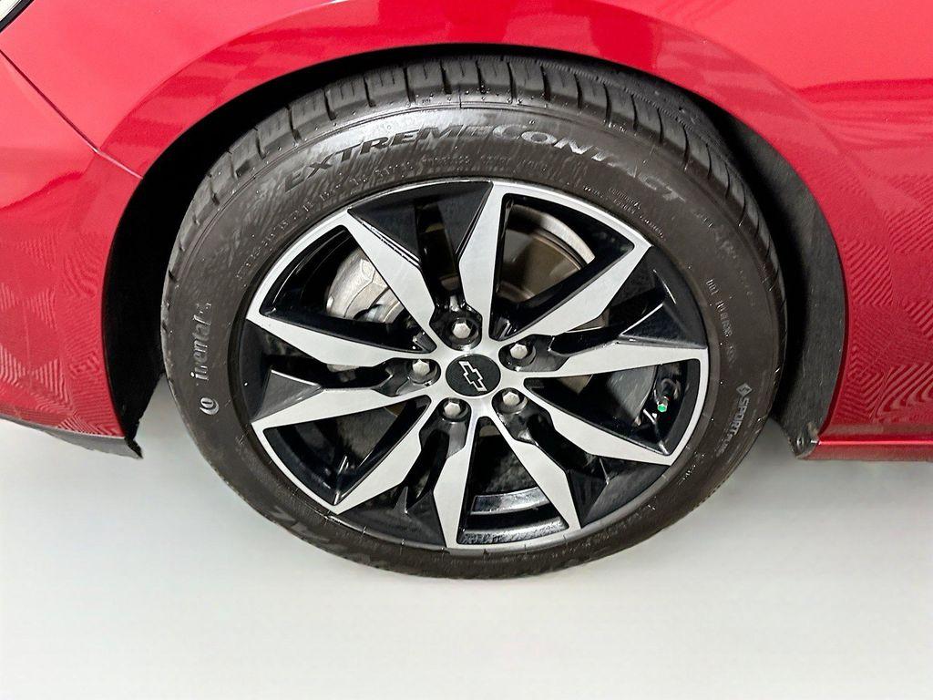 used 2021 Chevrolet Malibu car, priced at $13,996