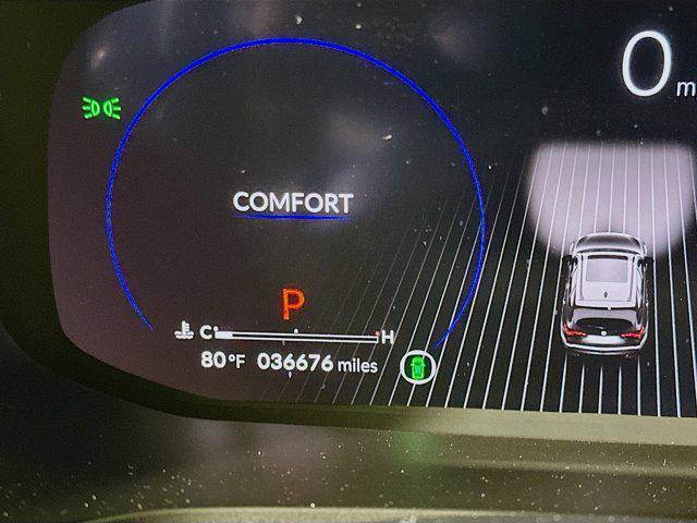 used 2023 Acura MDX car, priced at $40,987