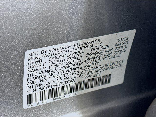 used 2023 Acura MDX car, priced at $40,987
