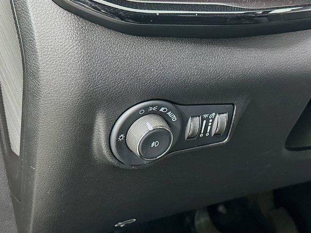 used 2022 Jeep Compass car, priced at $16,996