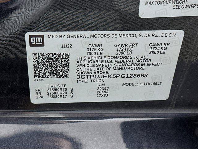 used 2023 GMC Sierra 1500 car, priced at $40,397