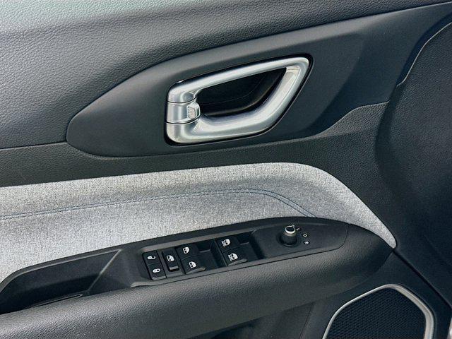 used 2022 Jeep Compass car, priced at $20,996