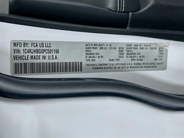 used 2023 Jeep Grand Cherokee car, priced at $27,496