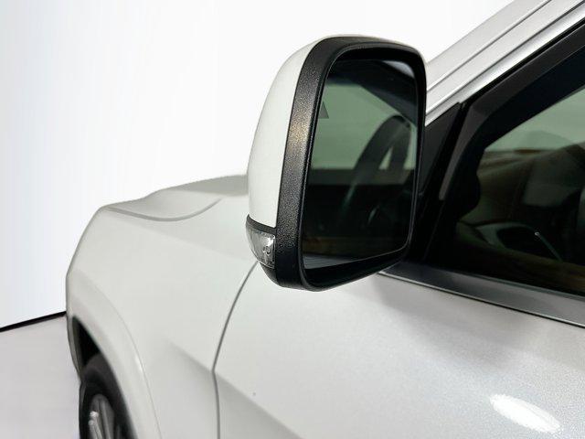 used 2018 Jeep Grand Cherokee car, priced at $16,987