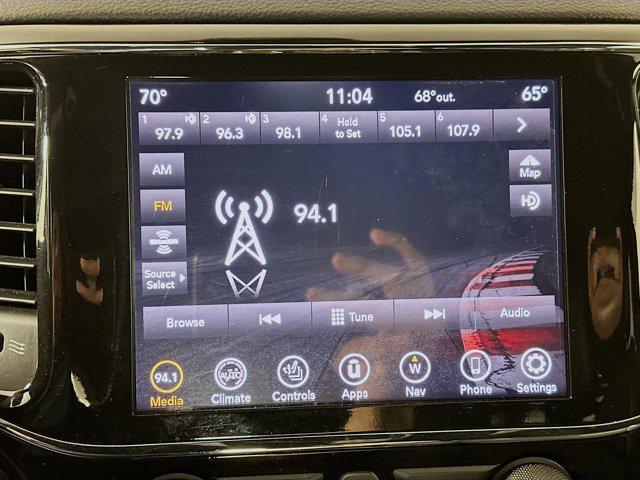 used 2022 Jeep Grand Cherokee car, priced at $25,437