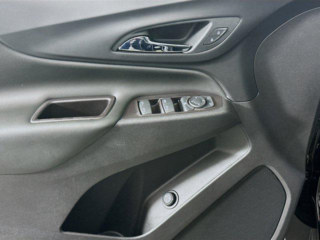 used 2022 Chevrolet Equinox car, priced at $19,397