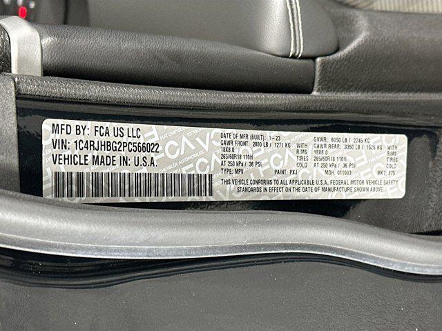 used 2023 Jeep Grand Cherokee car, priced at $28,987