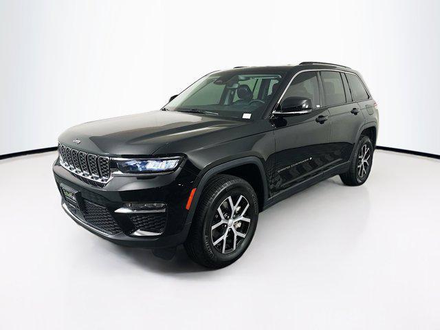used 2023 Jeep Grand Cherokee car, priced at $28,987