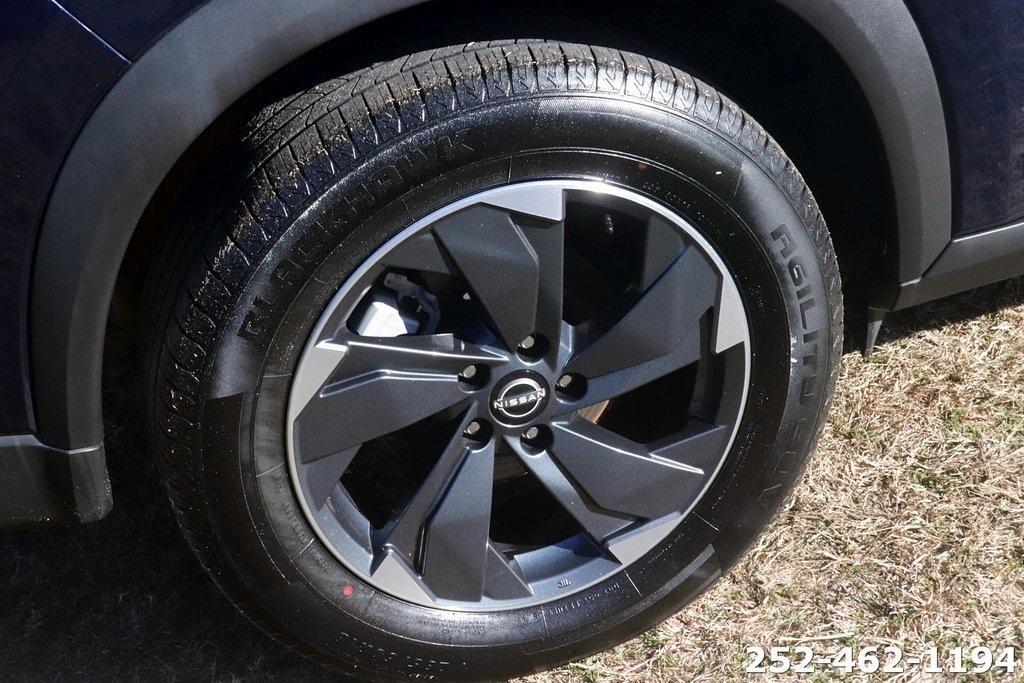 used 2025 Nissan Rogue car, priced at $21,899