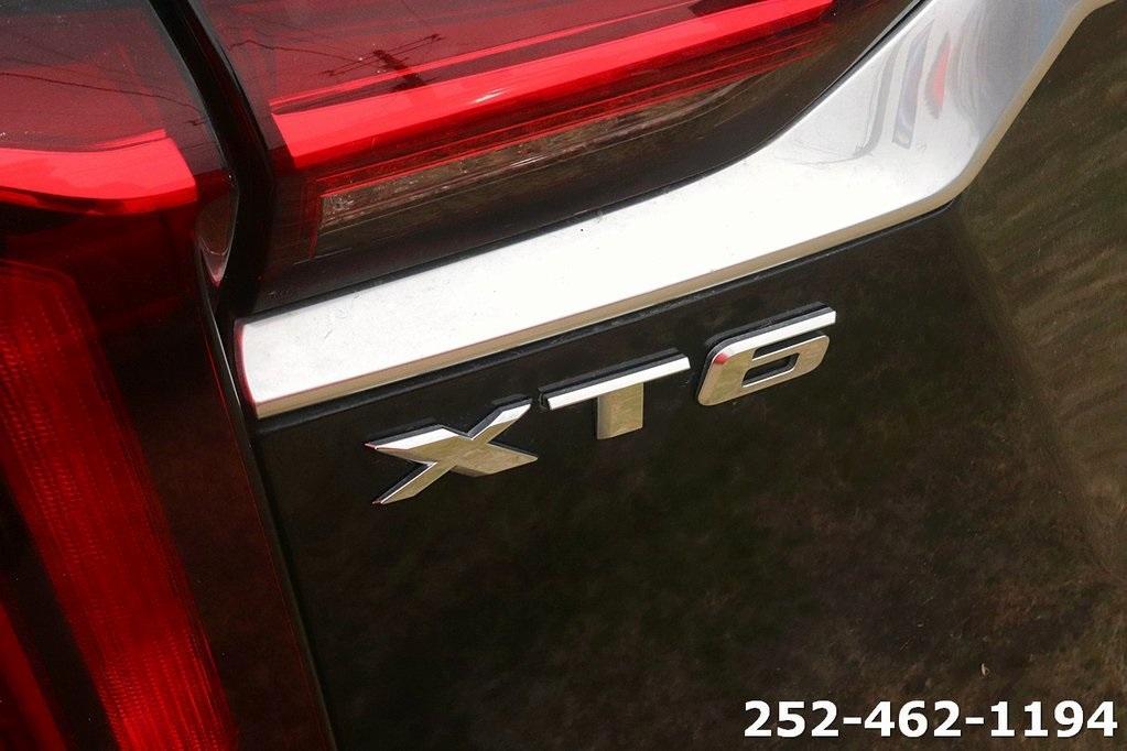 used 2022 Cadillac XT6 car, priced at $34,999