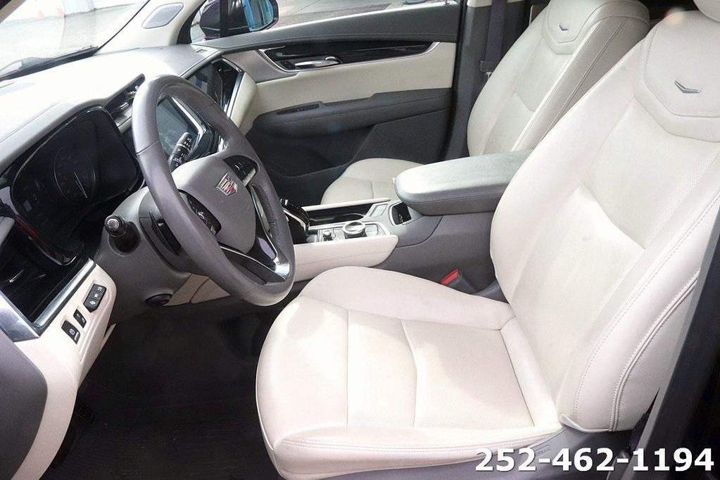 used 2022 Cadillac XT6 car, priced at $34,999