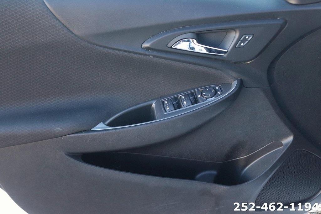 used 2024 Chevrolet Malibu car, priced at $20,994