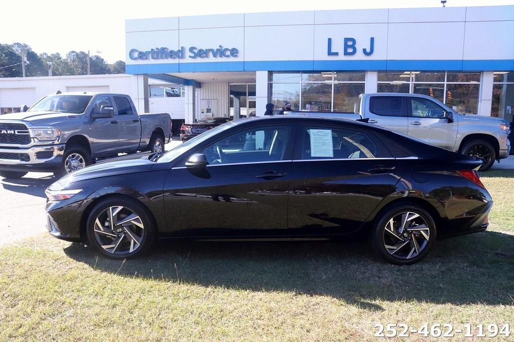 used 2025 Hyundai Elantra car, priced at $21,685