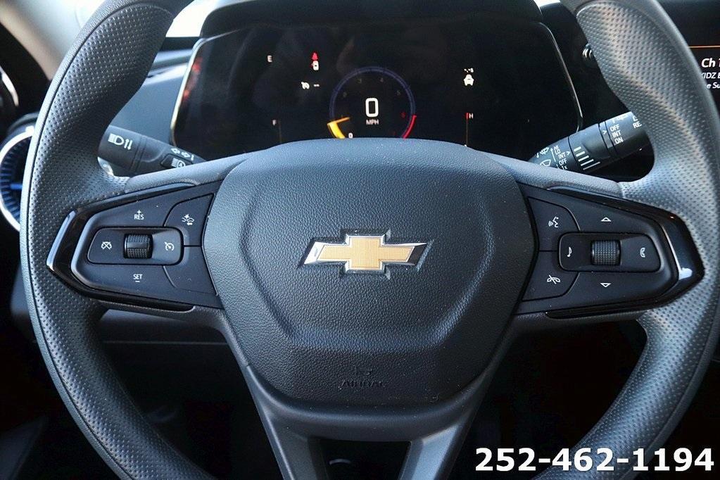 used 2025 Chevrolet Trax car, priced at $21,979