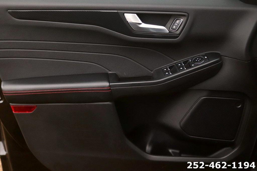 used 2025 Ford Escape car, priced at $26,296