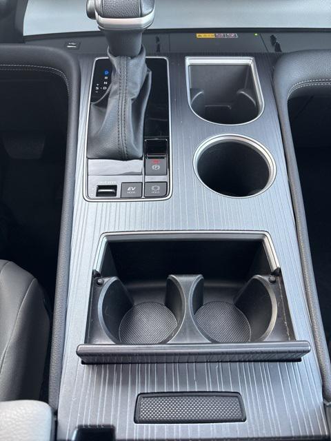 used 2025 Toyota Sienna car, priced at $43,999